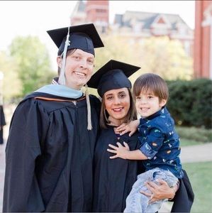 Meet your Posher, Fatima